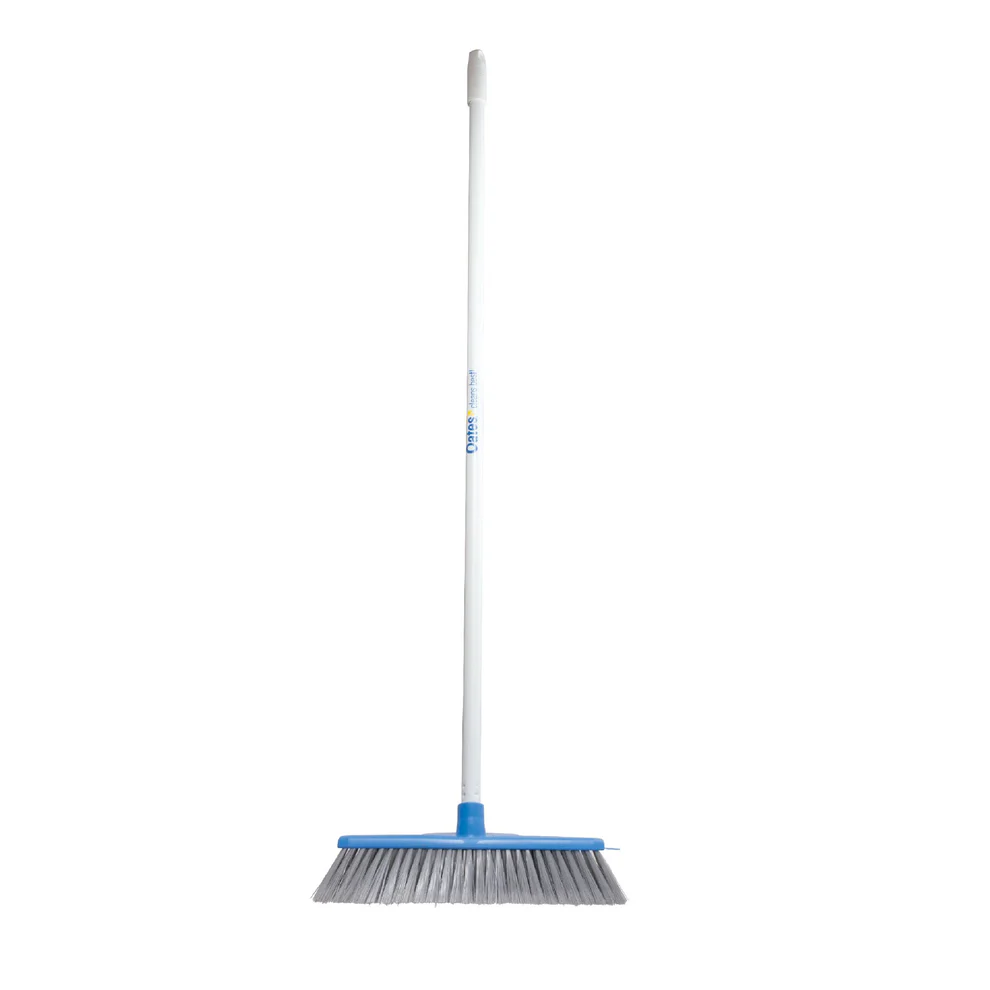 Oates® Classic Plus Ultimate Indoor Broom